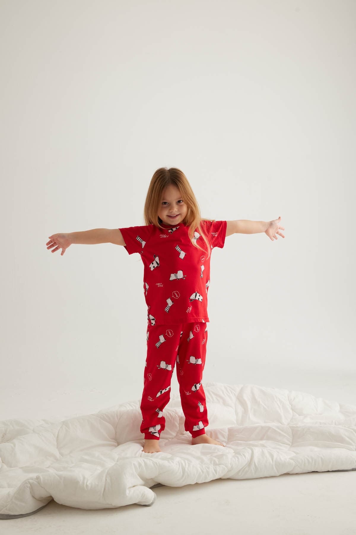 Kids' Red Printed Cotton Pajama Set — view 4