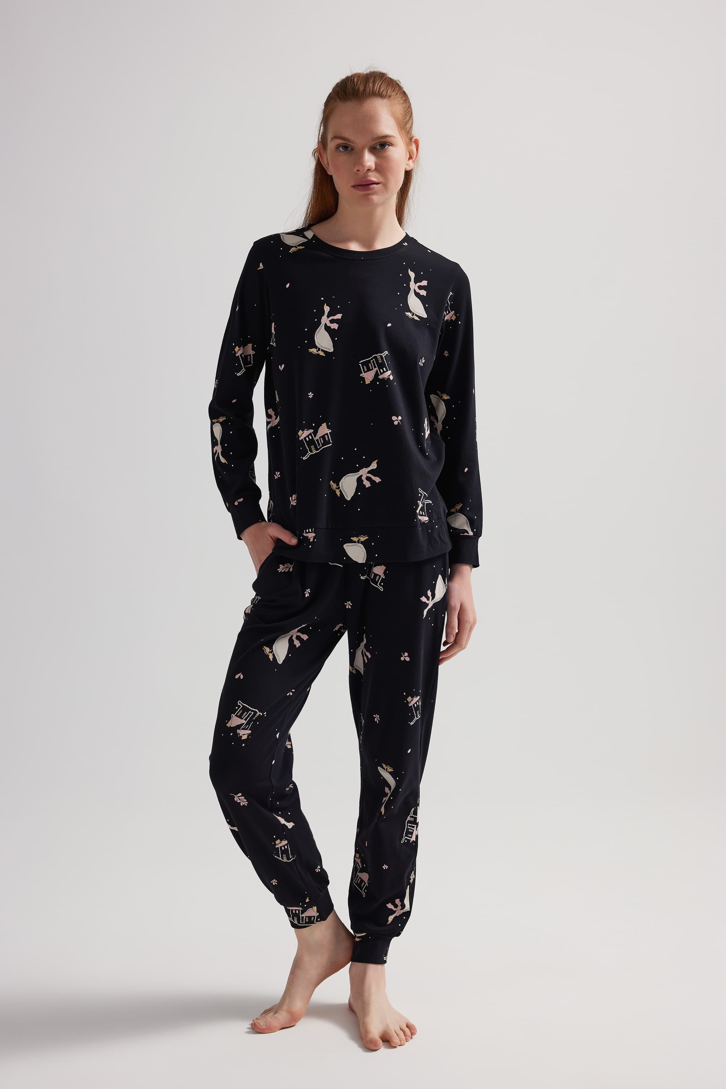 Women's White Printed Cotton Pajama Set — view 1