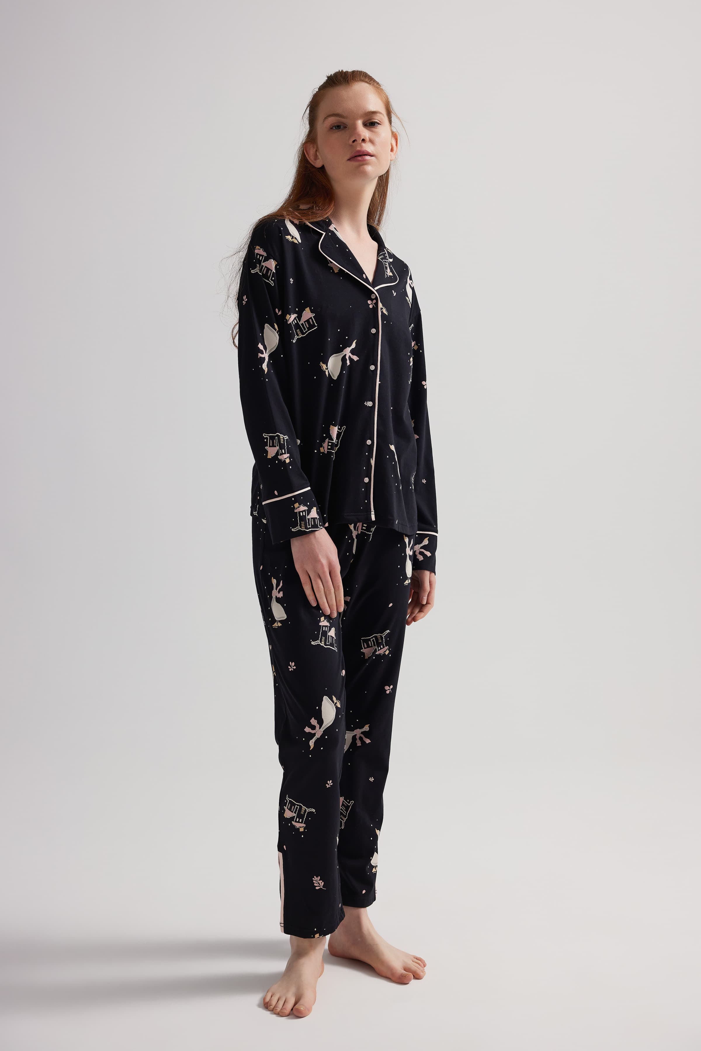Women's White Printed Cotton Pajama Set — view 3